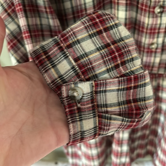 Japna Plaid Collection peplum style button down - Picture 5 of 6
